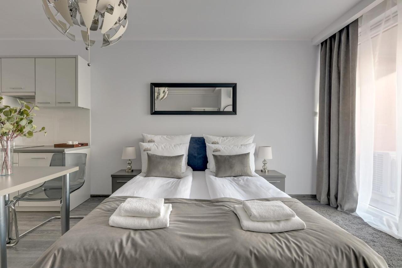 Downtown Apartments Sadova City Center & Parking Gdansk Exterior foto